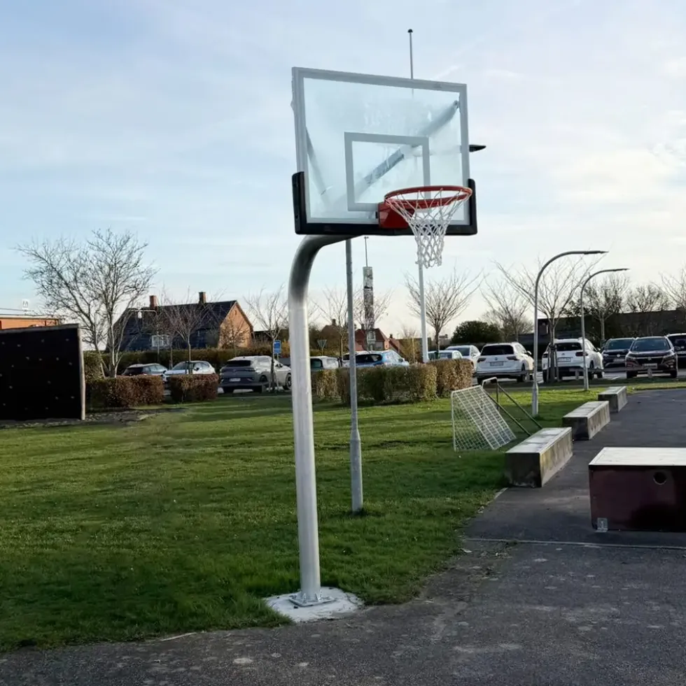 Basketballstativ Klubben Street