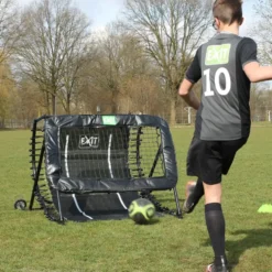 EXIT Kickback Fotball Rebounder