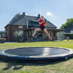 EXIT Silhouette Sports Bakketrampoline