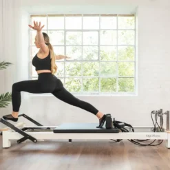 Pilates Reformer C8-S Pro