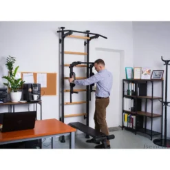 Ribbevegg BenchK 513 Svart