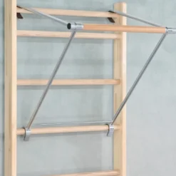 Ribbevegg med pull-up stang 230 cm